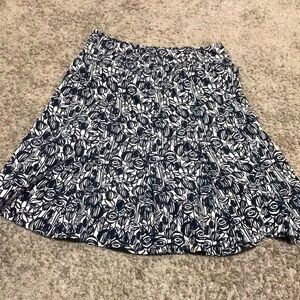 Floral Navy blue and White Women's Skirt 💯cotton with back zipper